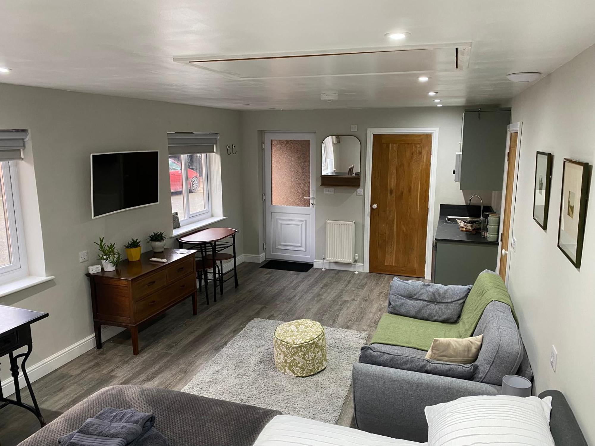 Spalding - Self Contained Studio Double - An Extra Single Bed Can Be Provided Esterno foto